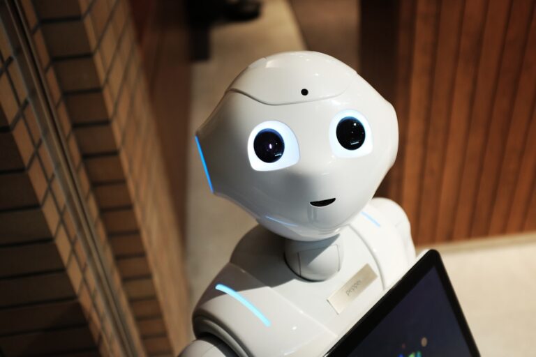 Robot che rappresenta l'intelligenza artificiale generativa per le imprese